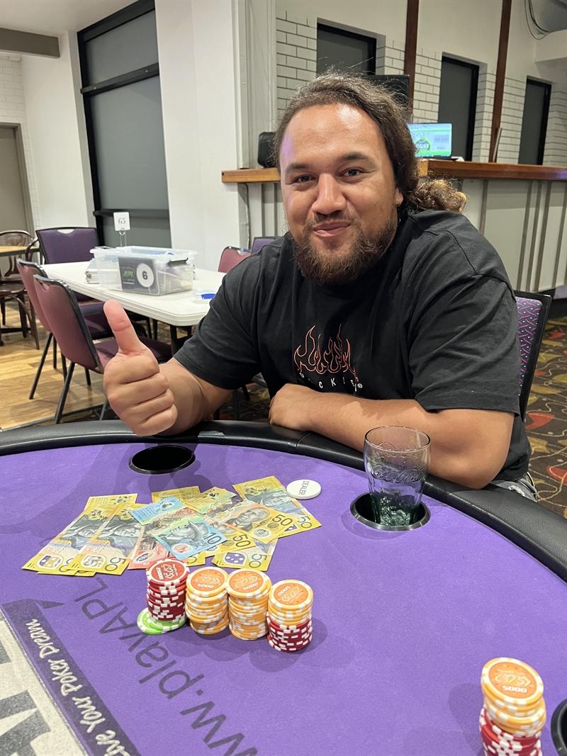 Thursday Night Poker at The Queens