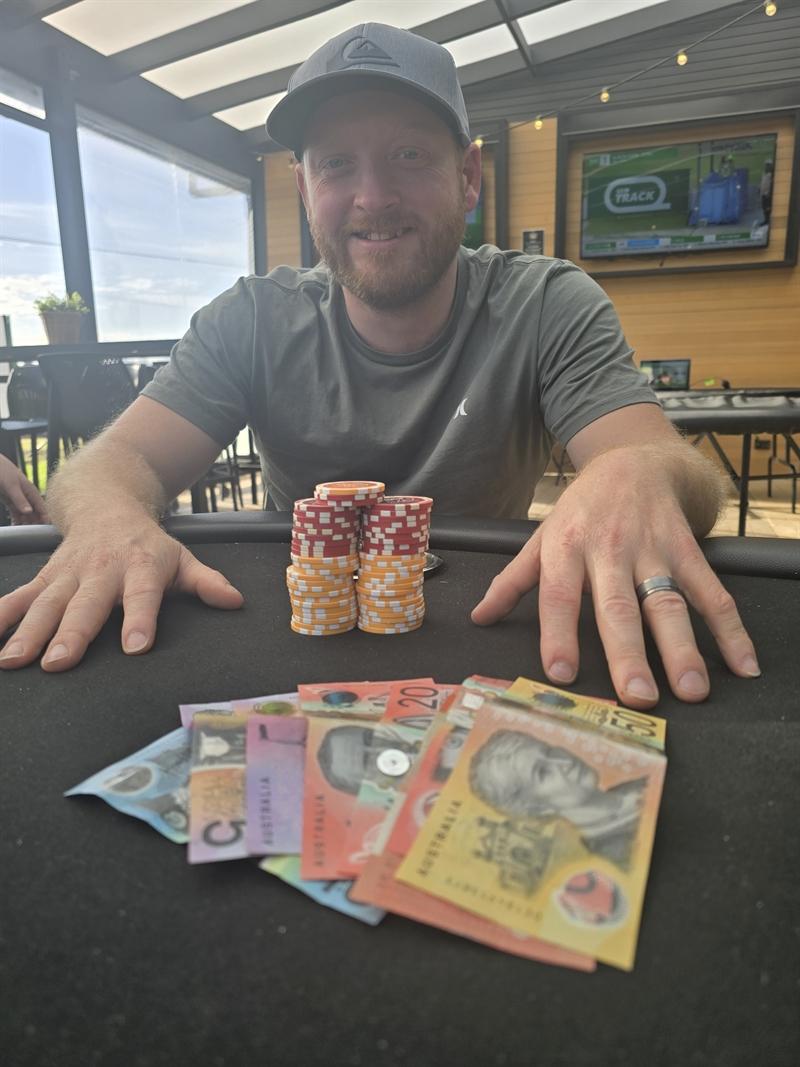 Aussie Inn Sunday Afternoon $25 Buy In Event